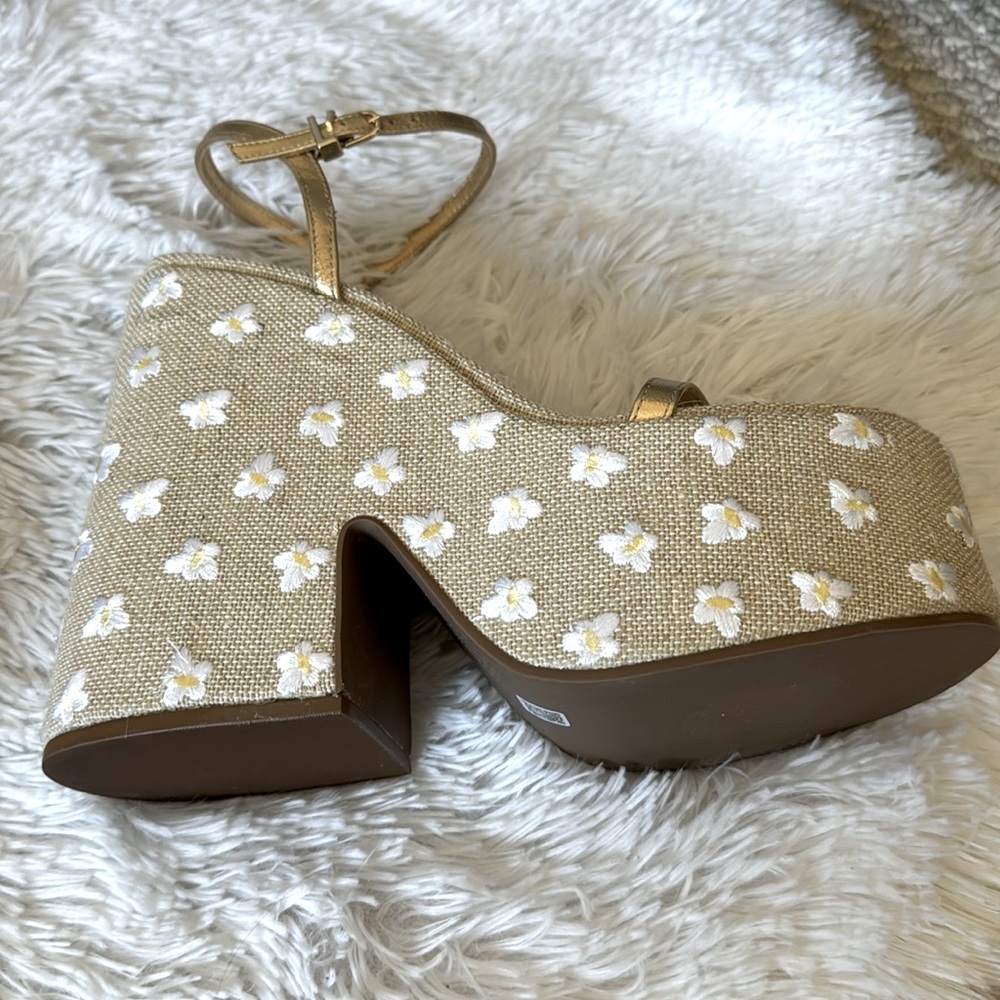 Larroude Wanda Platform Sandals in Gold Leather & Daisy Tan Raffia Rare - Picture 14 of 16